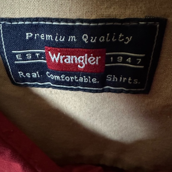 Wrangler Classic Red and Checkered Men's Shirts XL - Picture 8 of 9